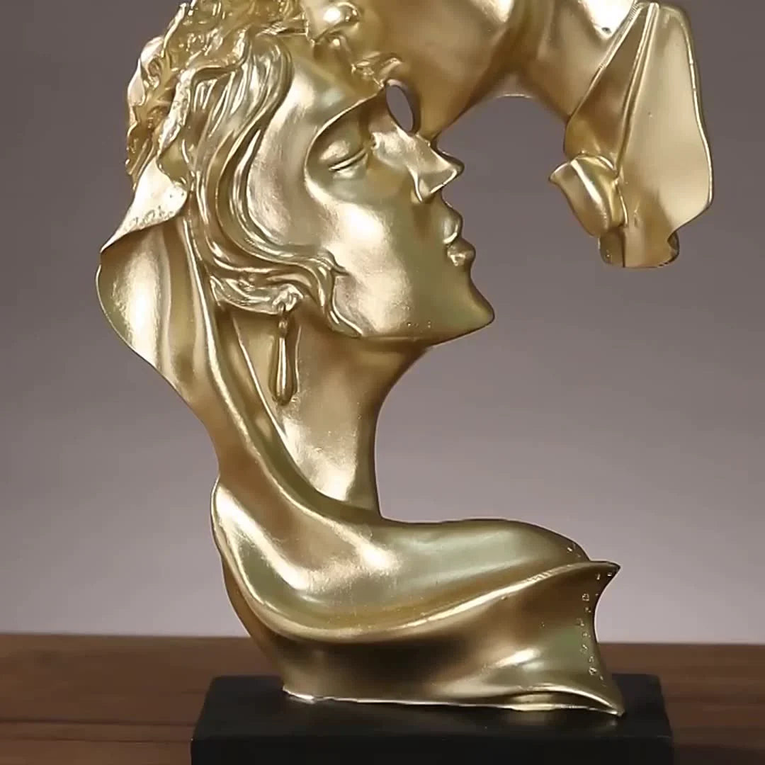 Figrhub® Eternal Kiss – Resin Romantic Sculpture