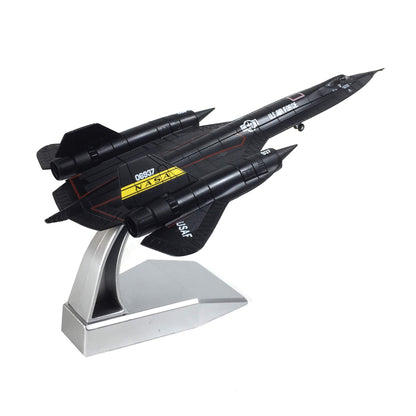 Figrhub® SR-71 Blackbird (1:144)